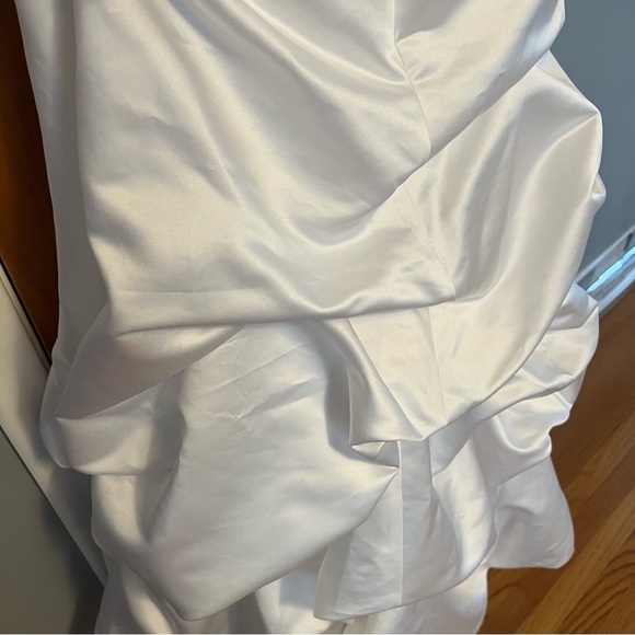 Wtoo By Watters - Women’s (Sz 10) White Strapless Wedding Dress Gown - Picture 8 of 8